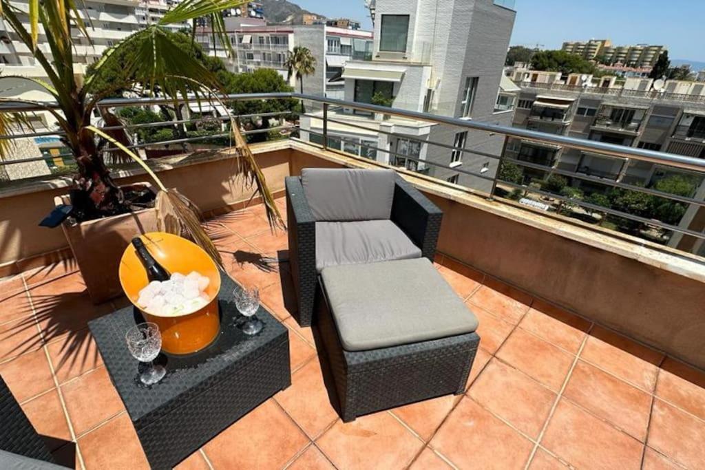 Appartement Atico Puerto Marina 2 Hab Con Piscina, 500M De La Plata à Torremolinos Extérieur photo