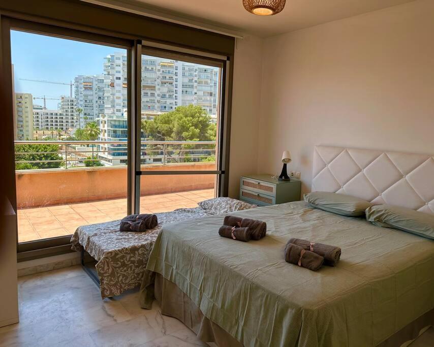 Appartement Atico Puerto Marina 2 Hab Con Piscina, 500M De La Plata à Torremolinos Extérieur photo